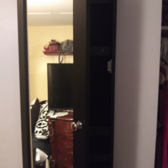 Jewelry cabinet - Picture 4 of 5